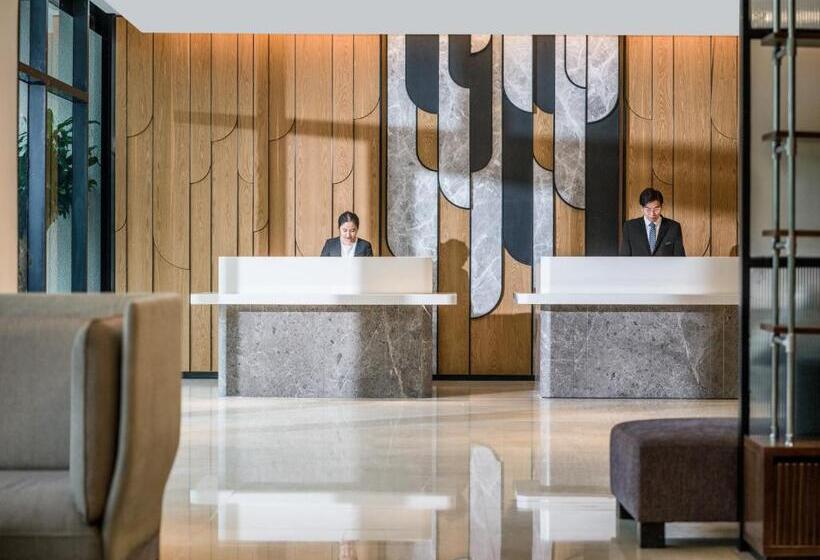 اتاق لوکس, Sheraton Hanoi West