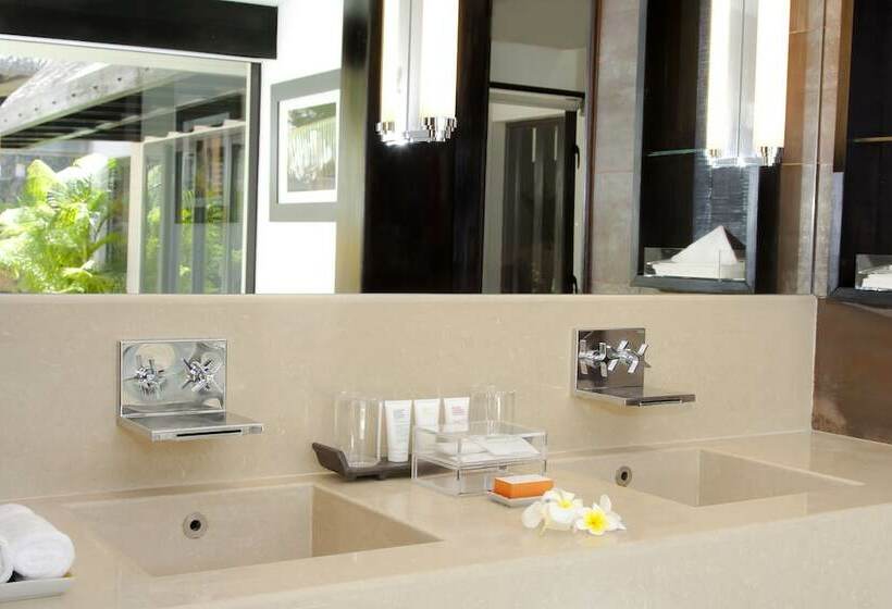 ویلای 1 خوابه, Lux Belle Mare Resort & Villas