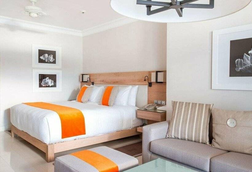 سوییت خانوادگی, Lux Belle Mare Resort & Villas