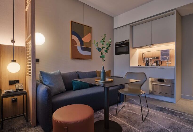 스탠다드 스튜디오, Adina Apartment Hotel Wiesbaden