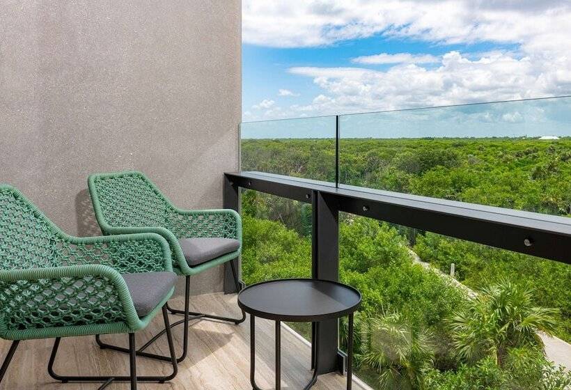 Club Room King Bed, Hilton Tulum Riviera Maya Allinclusive Resort