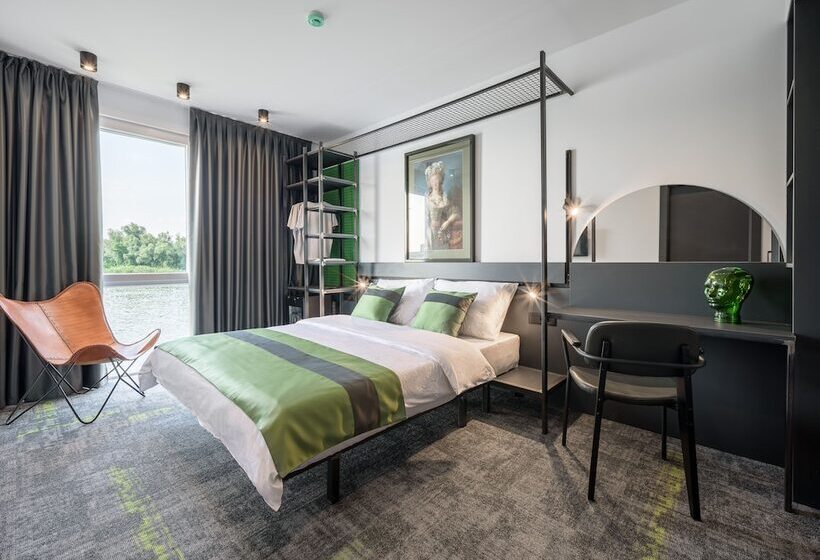 اتاق استاندارد سه نفره, Joy 5 Hotel & Spa