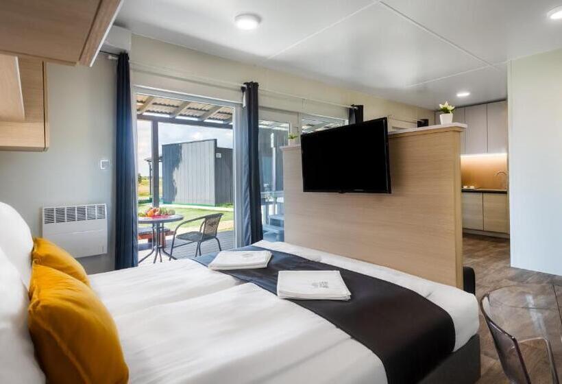 Апартаменты Deluxe 1 Спальня, Tisza Tó Apartmanpark