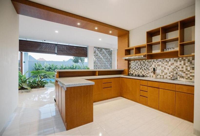 Кровать в Общей Комнате, Vasudha Hostel Canggu
