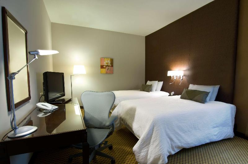 스탠다드 룸 킹사이즈 침대, Hilton Garden Inn Riyadh Olaya