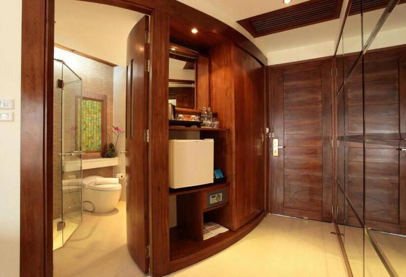 Номер Deluxe, Kodchasri Thani Hotel Chiangmai