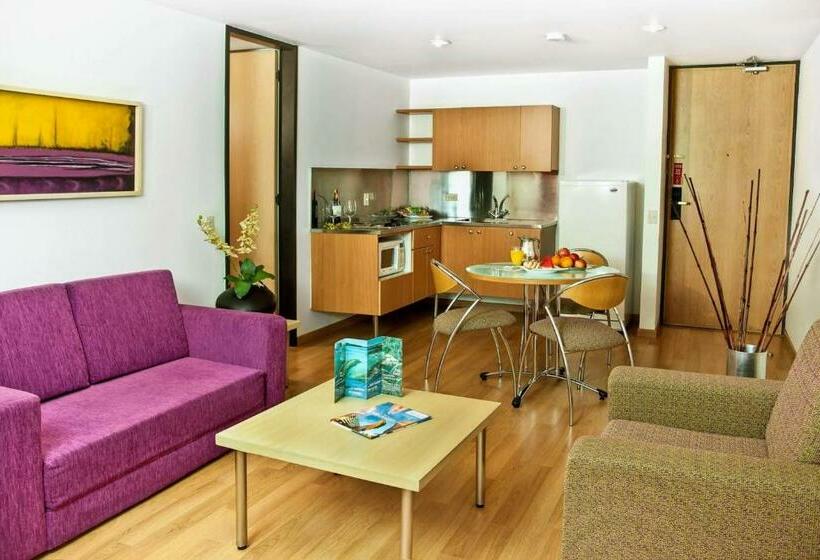 Люкс 2 Спальни, Novelty Suites