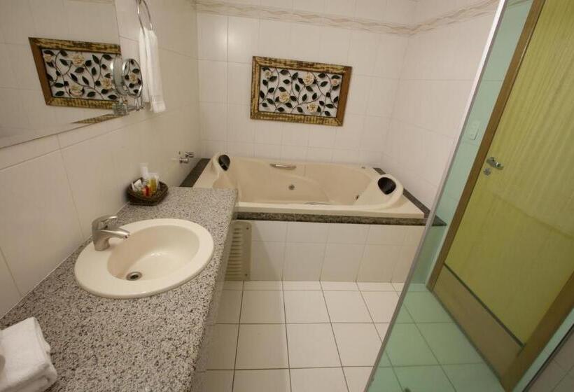 سوئیت سینیور, Oitis