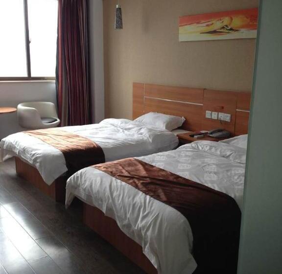 Семейный Номер, Thank Inn Chain Hotel Jiangsu Yangzhou Jiangdu District Daqiao Town