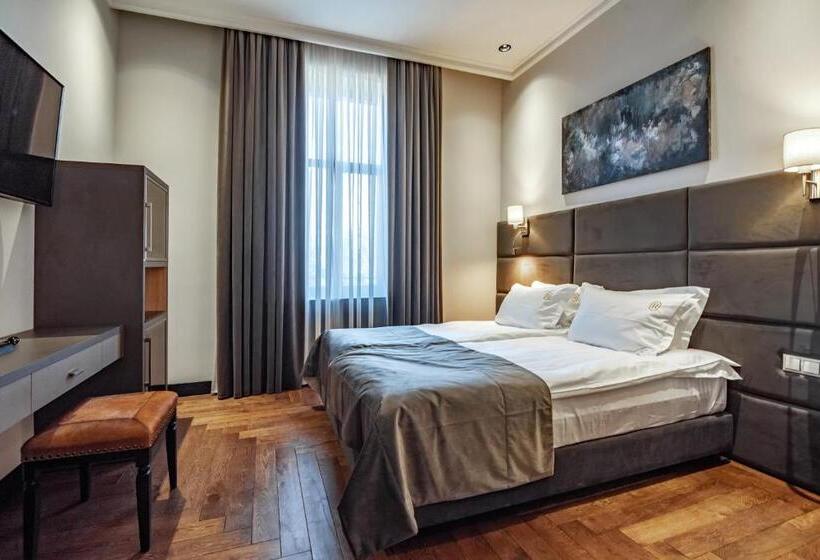 컴포트 주니어 스위트, Grand Hotel Roxolana