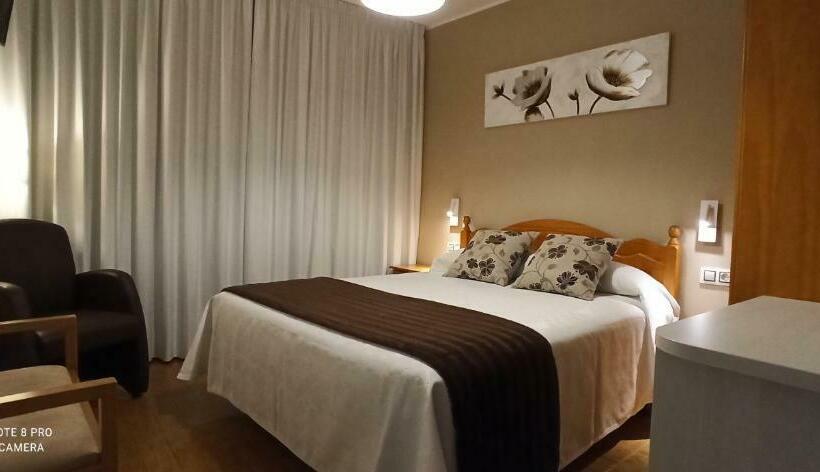 스탠다드 룸, Hostal Rivas