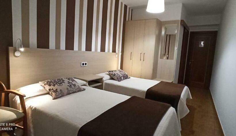 스탠다드 룸, Hostal Rivas