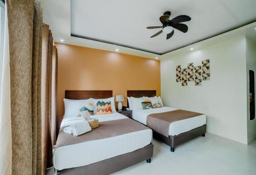 Номер Deluxe, Spacio Caliraya Bed & Breakfast