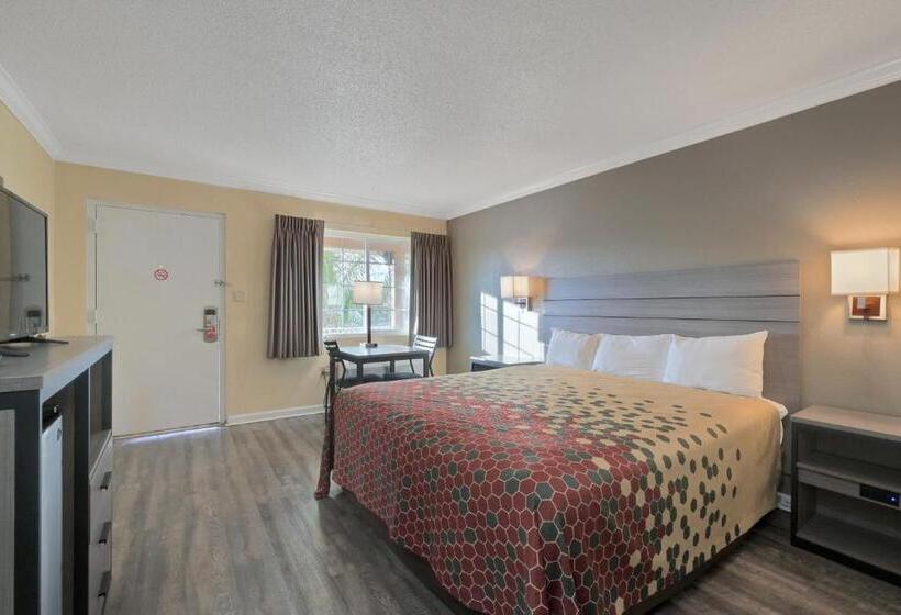 Номер Стандарт Кровать Кинг Адаптированный для Инвалидов, Econo Lodge Woodland Near I 5