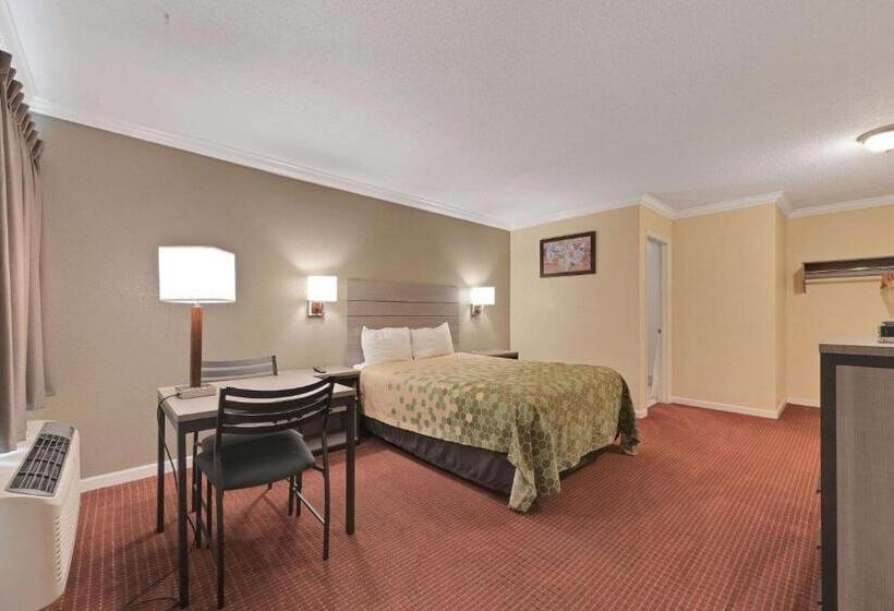 Номер Стандарт, Econo Lodge Woodland Near I 5