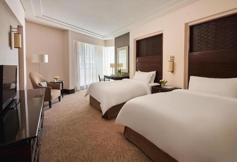 Номер Стандарт Трехместный, Makkah Clock Royal Tower, A Fairmont