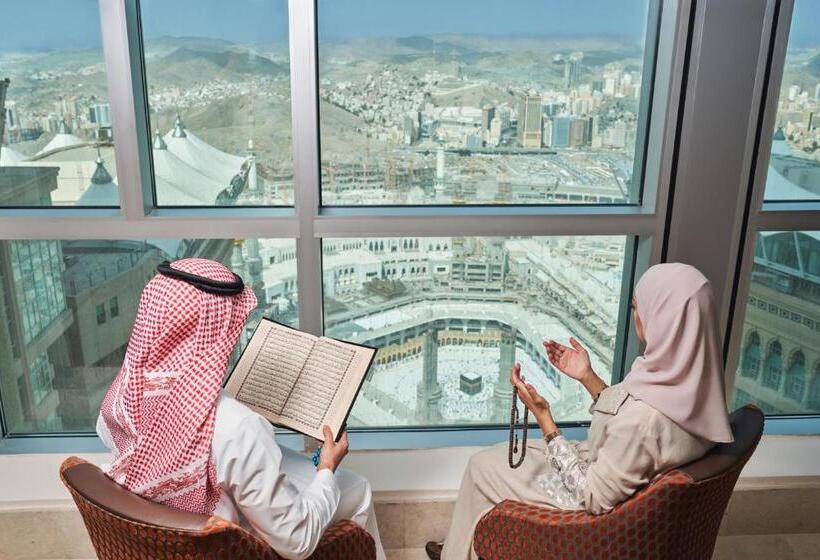 Люкс 2 Спальни, Makkah Clock Royal Tower, A Fairmont