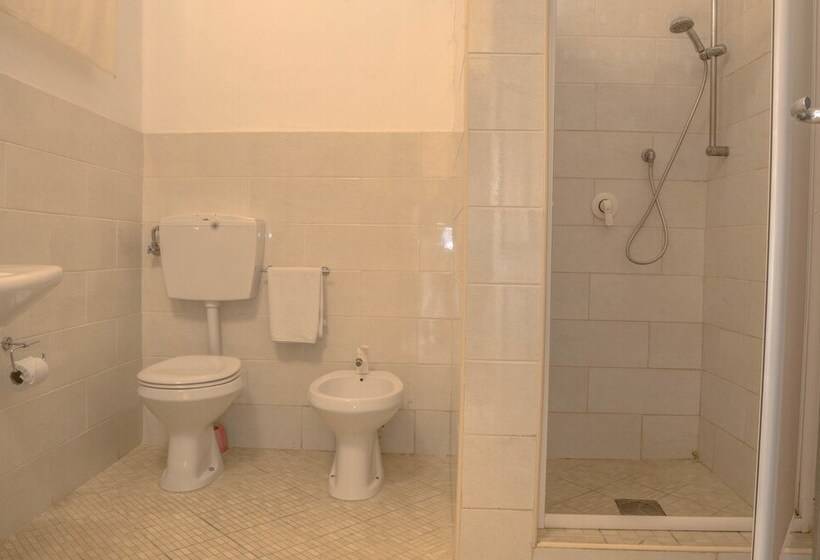 Трехместный Номер Стандарт Вид на Сад, Uroa Bay Beach Resort