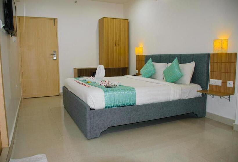 Номер Superior Одноместный, Seasons Inn