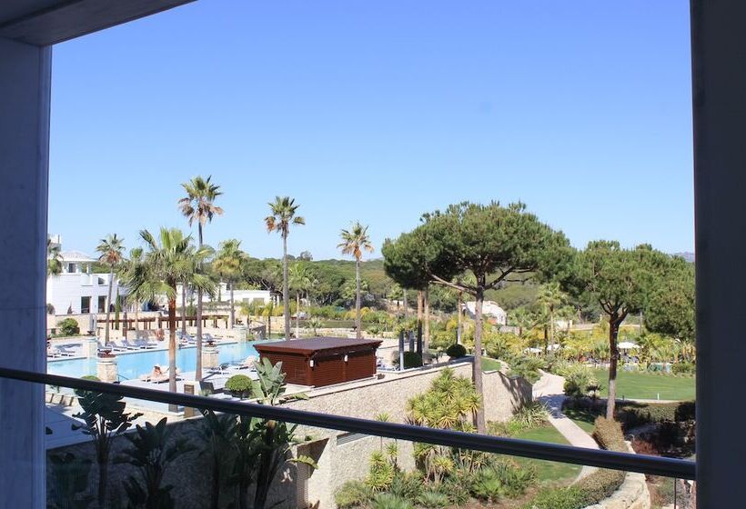 Номер Deluxe Вид на Бассейн, Conrad Algarve