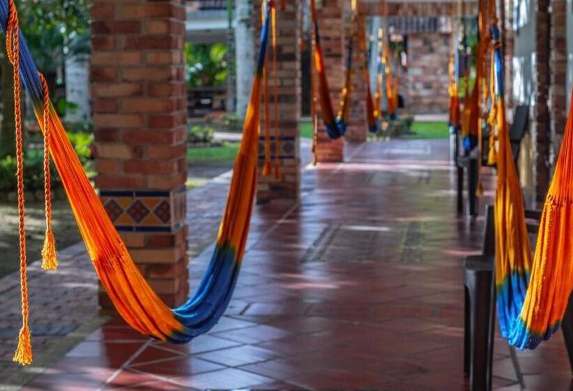 اتاق استاندارد با چشمانداز باغ, Hacienda Gualanday