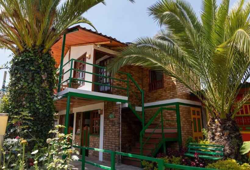 Номер Стандарт 2 Двуспальные Кровати, Villa Claudia