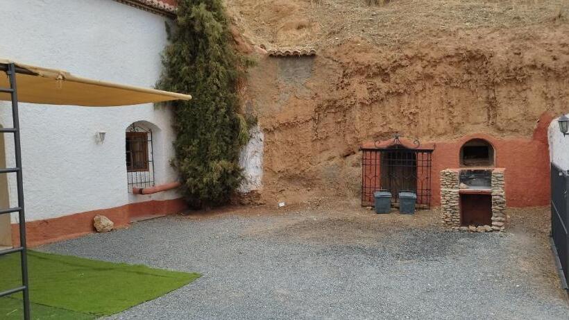 Номер Стандарт с Гидромассажем, Casas Cueva Y Cortijo La Tala En Guadix