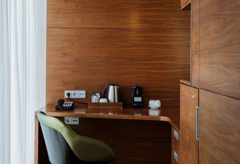 اتاق استاندارد, Radisson Blu Iveria