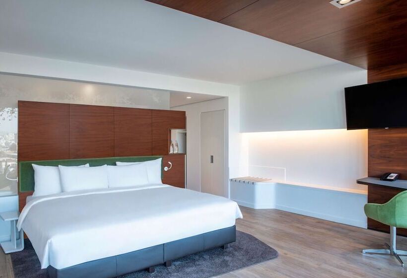 اتاق سوپریور, Radisson Blu Iveria