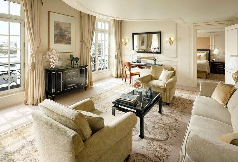 سوییت دوبلکس, Shangri La Paris