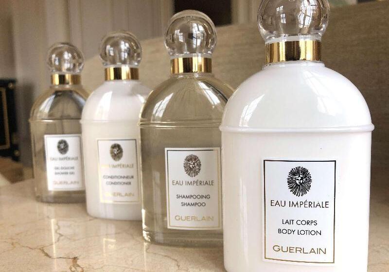 اتاق لوکس, Shangri La Paris