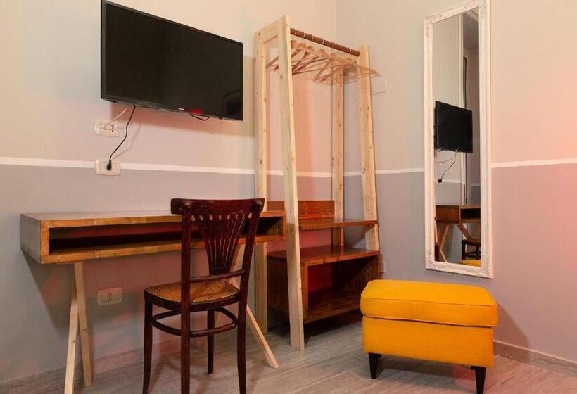 バルコニー付きスタンダードルーム, Palazzo Benucci   Residenza Di Charme