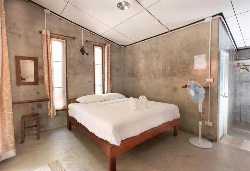 수피리어 방갈로, Frog Beach House
