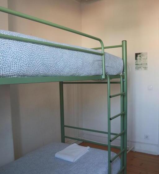 اتاق لوکس, Terrace Lisbon Hostel