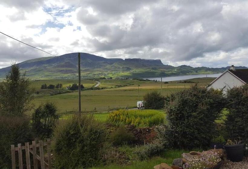 Стандартный Номер Кровать Кинг, Tigh Quiraing  Heather
