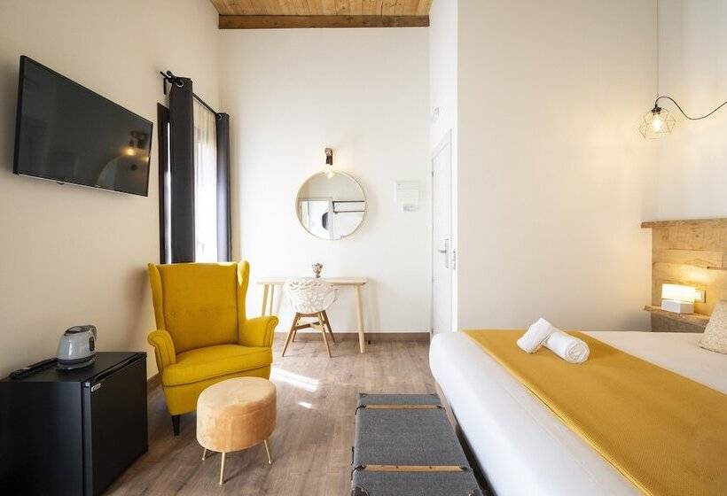 اتاق لوکس با بالکن, Azacanes Hostal Boutique Toledo
