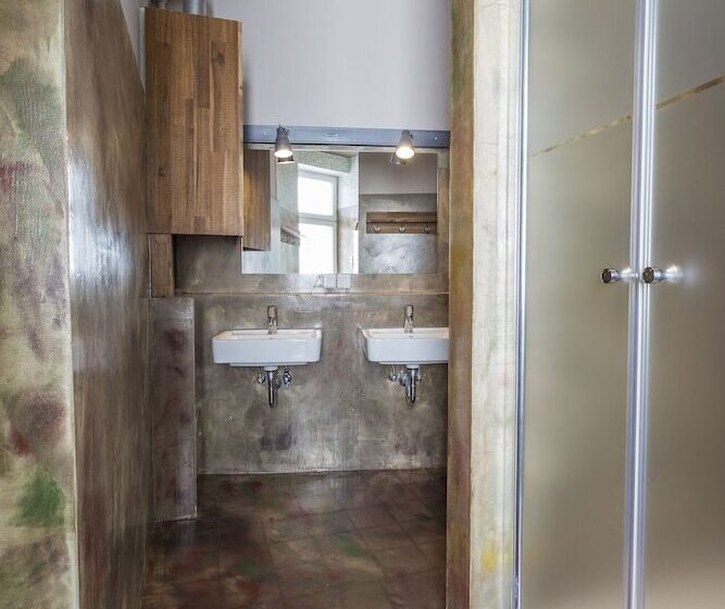 سرير فى غرفة مشتركه, Sunflower Hostel Berlin