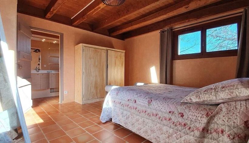 Дом 2 Спальни, Domaine Du Cardou