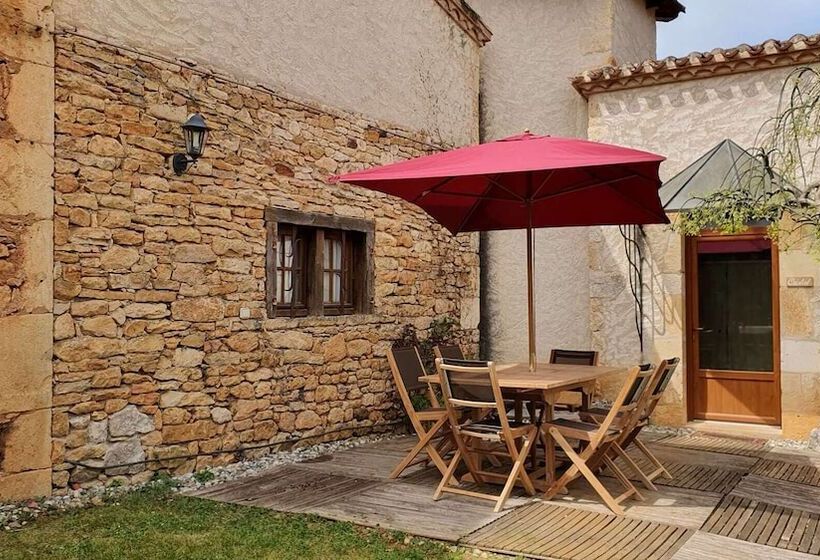 Дом 2 Спальни, Domaine Du Cardou