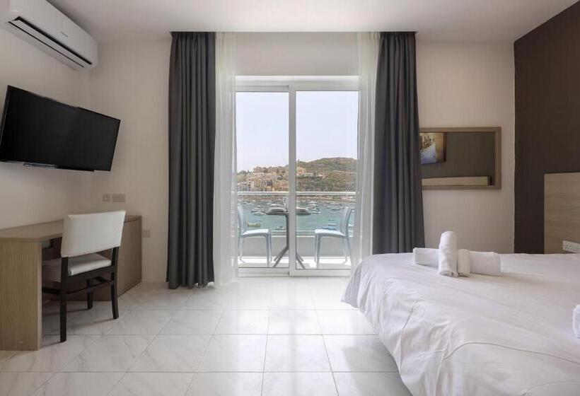 استودیوی استاندارد با چشم‌انداز دریا, Seaview Stays