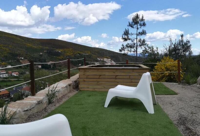 سوئیت با وان آب گرم, Unhais Valley   Country House