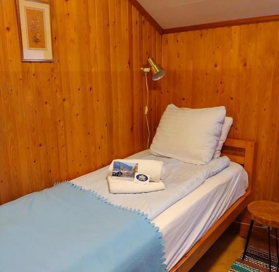 Номер Стандарт Индивидуальный Совместная Ванная, Hammarstrand Budget Hotell  Lergodset