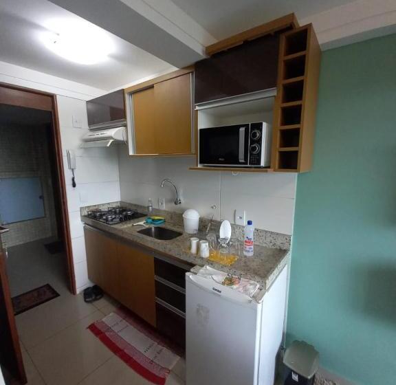 베이직 3인 룸, Flat 102 Com Vista Parcial Do Mar!