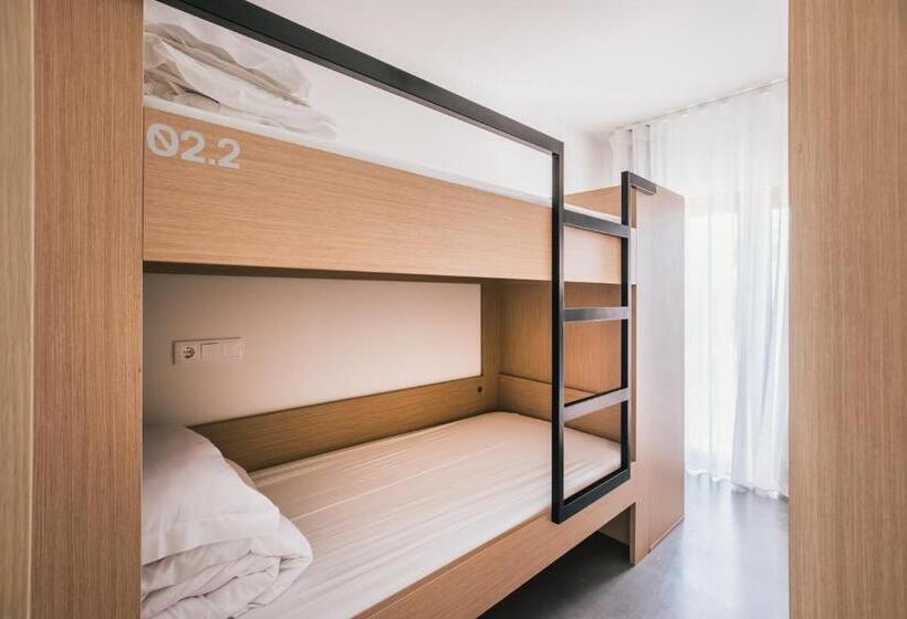 Кровать в Общей Комнате, Mute Hostel Porto Covo