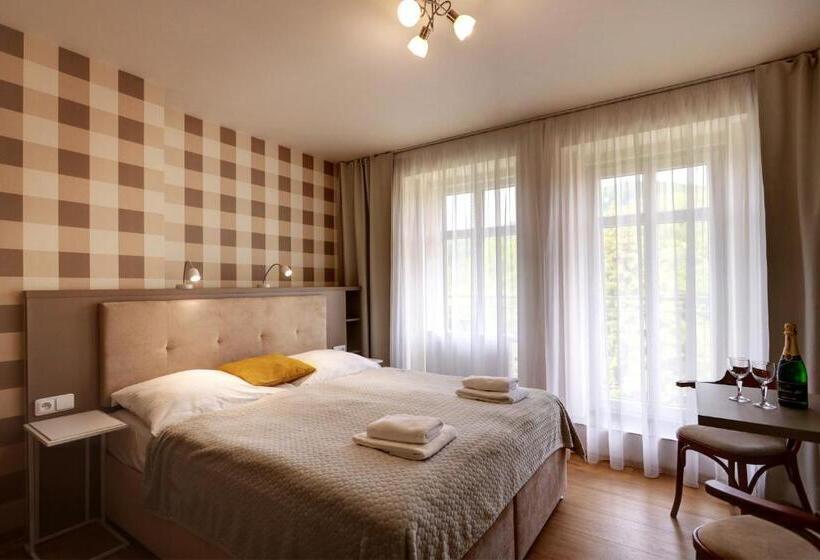 آپارتمان 2 خوابه, Apartmány Adam