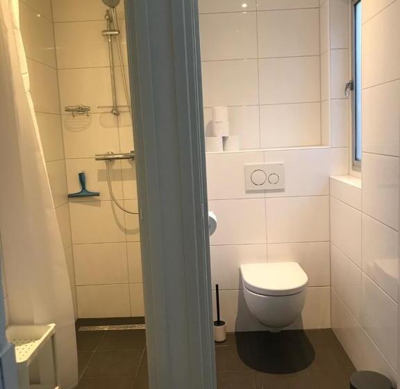 اتاق استاندارد با سرویس بهداشتی مشترک, Kleinschalig Hostel In Deventer, Hartje Stad, Aan De Ijssel