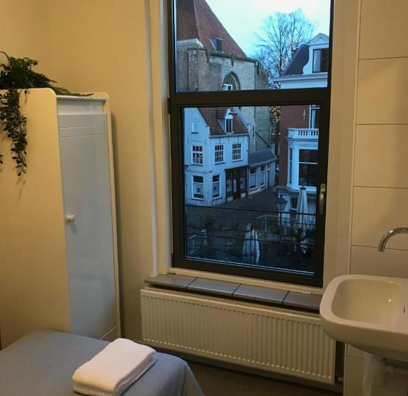 اتاق استاندارد یک نفره, Kleinschalig Hostel In Deventer, Hartje Stad, Aan De Ijssel