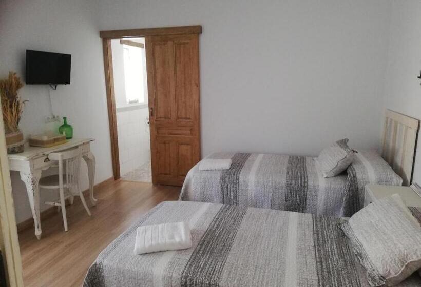 Номер Стандарт, Hostal El Lugar De La Mancha