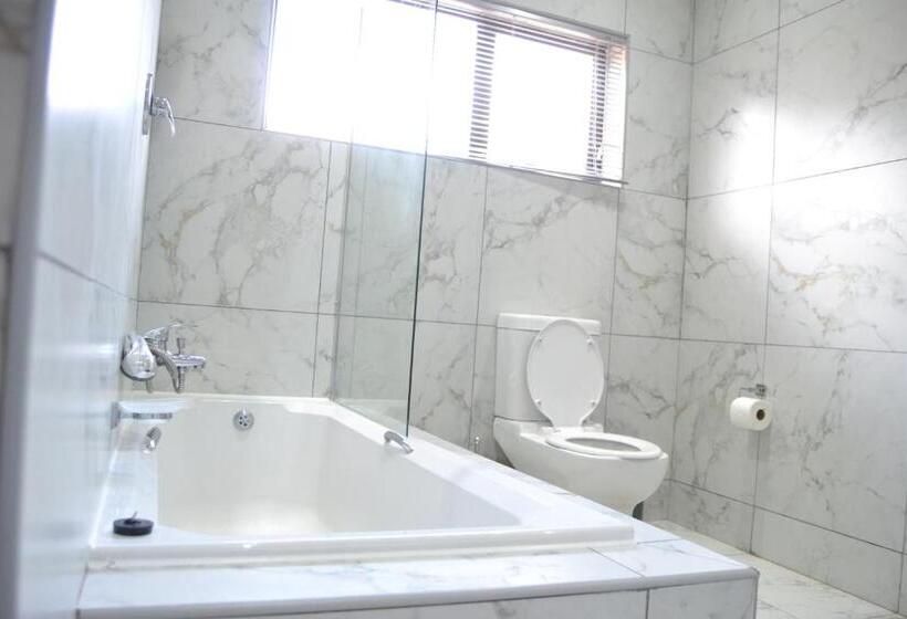 Классический Номер, Hush Guest House