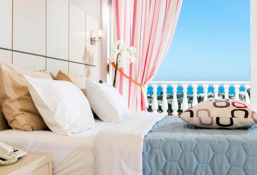 Superior-perhehuone, Matheo Villas & Suites